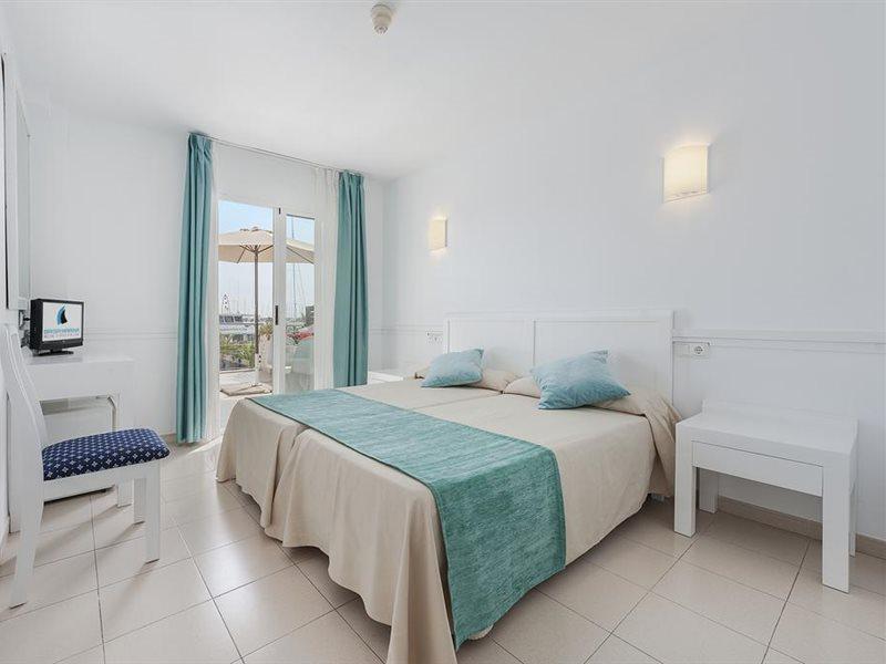Hotel Brisa Marina (Adults Only) S'Illot  Buitenkant foto