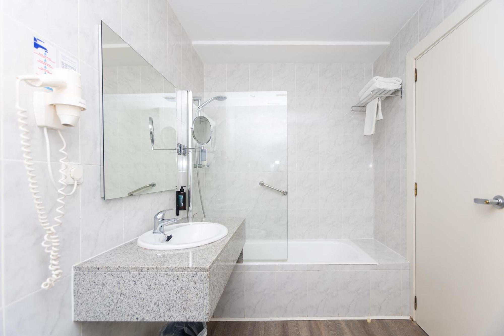 Hotel Brisa Marina (Adults Only) S'Illot  Buitenkant foto